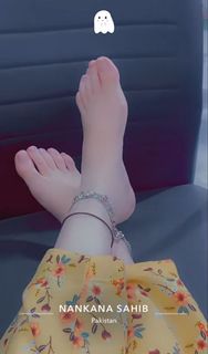 Najeeba Faiz feet photo 17