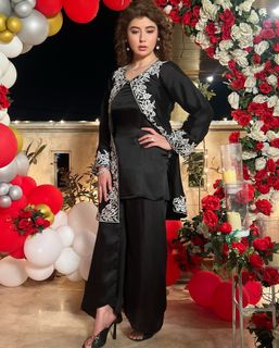 Najeeba Faiz feet photo 6