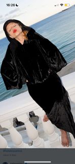 Najwa Nimri feet photo thumbnail