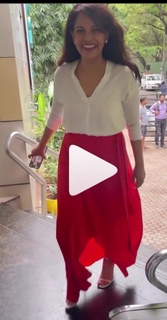 Namita Thapar feet photo 10
