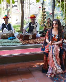 Namita Thapar feet photo 9