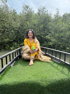 Namita Thapar feet photo 9
