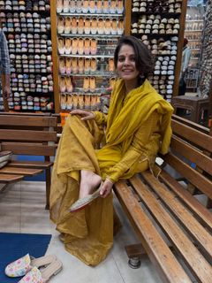 Namita Thapar feet photo 7