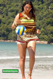 Namitha feet photo thumbnail
