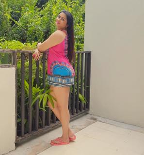Namitha feet photo thumbnail