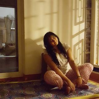 Namitha feet photo thumbnail