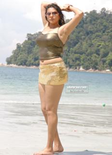Namitha feet photo thumbnail