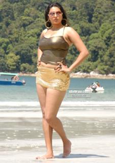 Namitha feet photo thumbnail