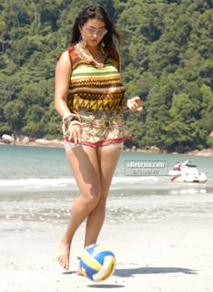 Namitha feet photo thumbnail