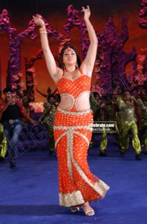 Namitha feet photo thumbnail