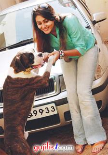 Namitha feet photo thumbnail