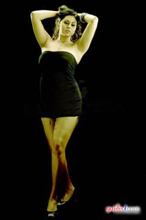 Namitha feet photo thumbnail