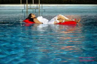 Namitha feet photo thumbnail