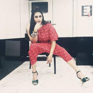 Namitha feet photo thumbnail