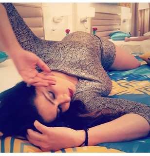 Namitha feet photo thumbnail