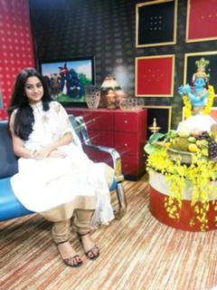 Namitha Pramod feet photo thumbnail