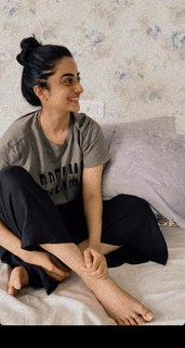 Namitha Pramod feet photo thumbnail