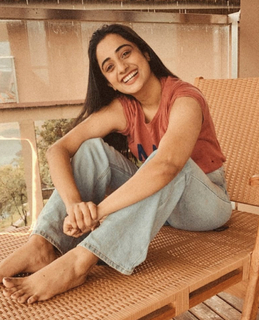 Namitha Pramod feet photo thumbnail