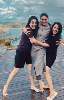 Namitha Pramod feet photo thumbnail