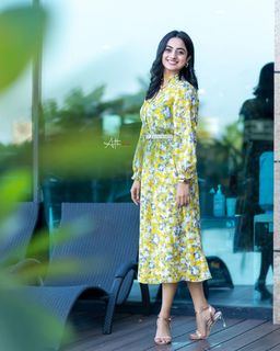 Namitha Pramod feet photo thumbnail