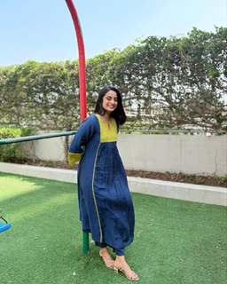 Namitha Pramod feet photo thumbnail