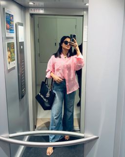 Namitha Pramod feet photo thumbnail