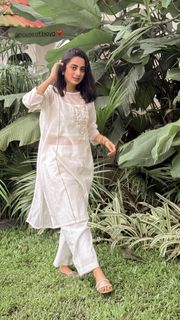 Namitha Pramod feet photo thumbnail