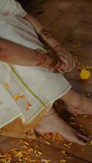 Namitha Pramod feet photo thumbnail