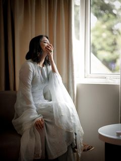 Namitha Pramod feet photo thumbnail