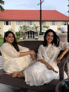 Namitha Pramod feet photo thumbnail