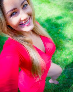 Nana Gouvea feet photo 11