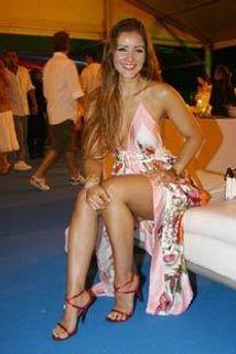 Nana Gouvea feet photo 6
