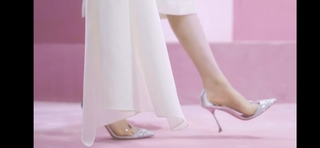 Nana Ouyang feet photo thumbnail