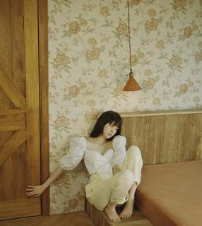 Nana Ouyang feet photo thumbnail