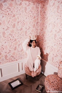 Nana Ouyang feet photo thumbnail