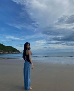 Nana Ouyang feet photo thumbnail