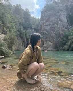 Nana Ouyang feet photo thumbnail