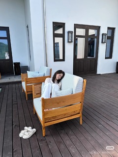 Nana Ouyang feet photo thumbnail