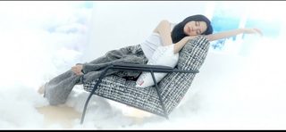 Nana Ouyang feet photo thumbnail