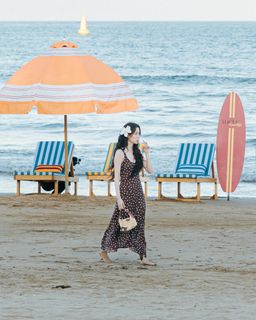 Nana Ouyang feet photo thumbnail