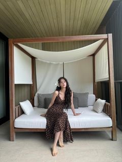 Nana Ouyang feet photo thumbnail