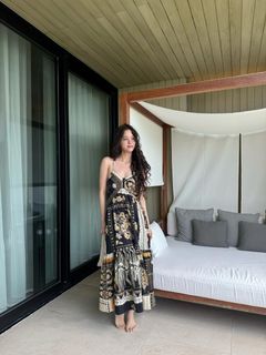 Nana Ouyang feet photo thumbnail