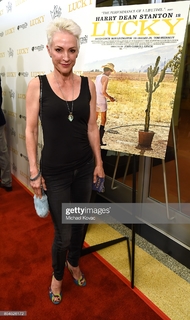 Nana Visitor feet photo thumbnail