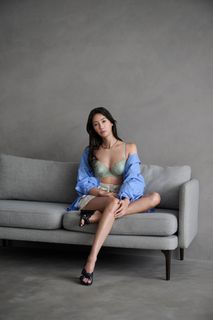 Nanao feet photo thumbnail