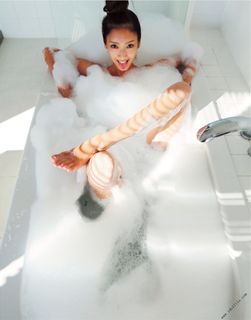 Nanao feet photo thumbnail