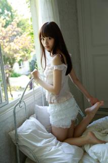 Nanase Nishino feet photo 5
