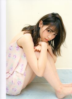 Nanase Nishino feet photo 4