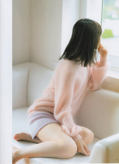 Nanase Nishino feet photo 10