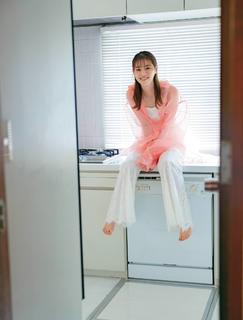 Nanase Nishino feet photo 16