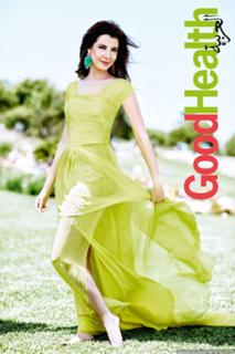 Nancy Ajram feet photo thumbnail